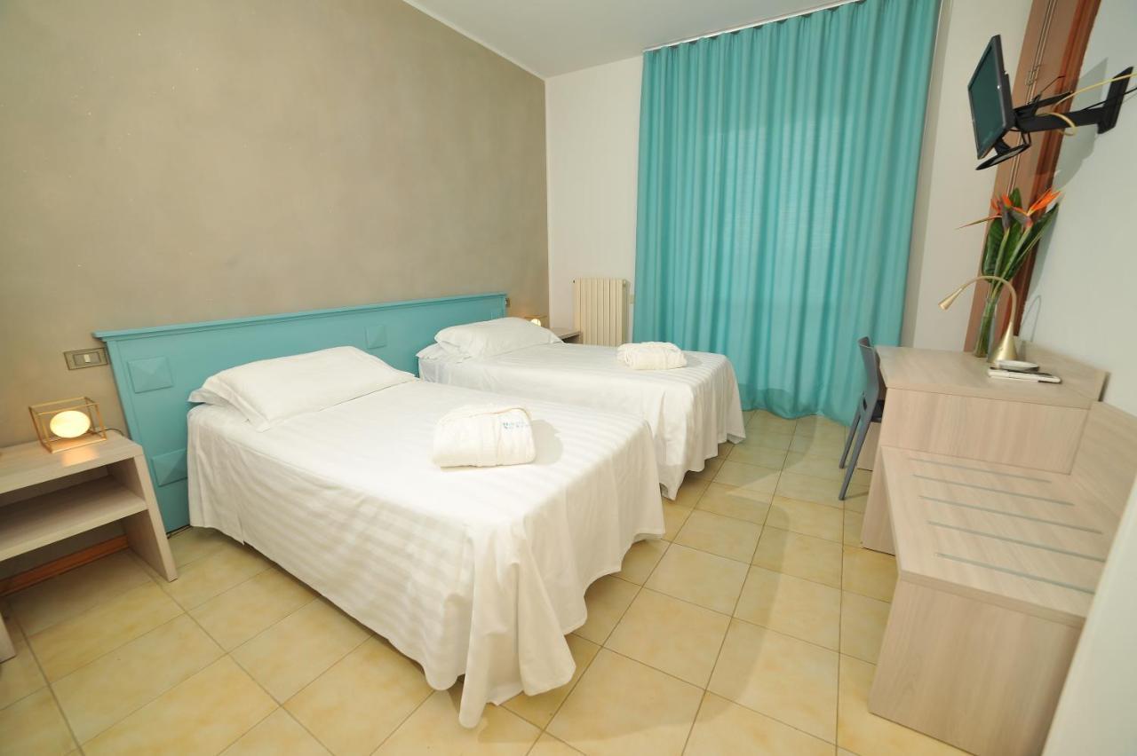 Hotel San Crispino Morrovalle Εξωτερικό φωτογραφία
